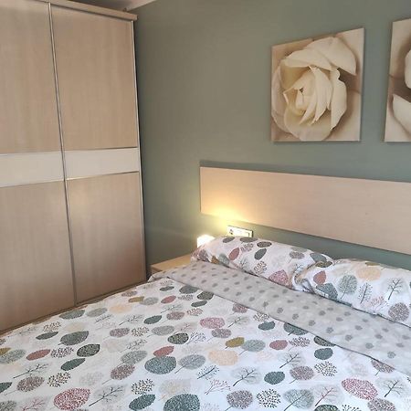 Apartamento En Viladecans Cerca Del Aeropuerto Exterior photo